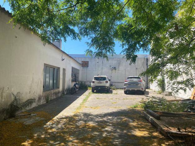 LOTE 11: Ex-agência, Padrão, 0 vaga(s) de garagem SANTA VITÓRIA DO PALMAR RS, localizado em Santa Vitória Do Palmar - RS, bairro Centro