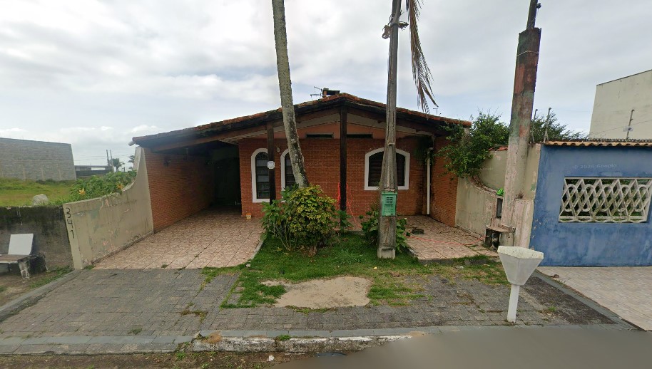 Casa com 250,00m²(AT) - Balneário Beatriz ITANHAÉM SP - leilão judicial - ITANHAÉM SP - lance mínimo R$ 200.000