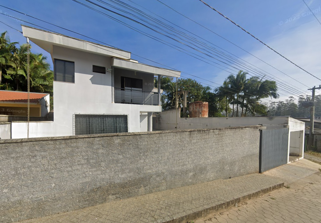 Casa com 235,91 m² - Lageado Baixo GUABIRUBA SC - leilão extrajudicial - GUABIRUBA SC - lance mínimo R$ 301.000